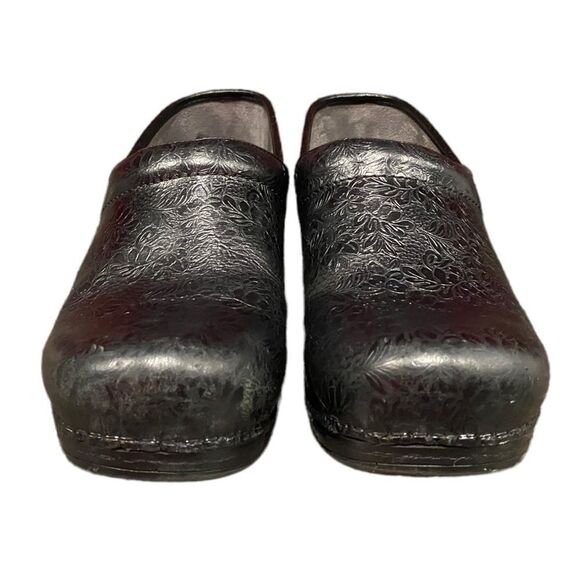Dansko Pro XP Black Floral Tooled Nursing Clogs - Picture 17 of 17